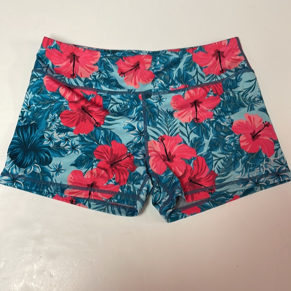 IAB MFG Workout Shorts Size 8-medium